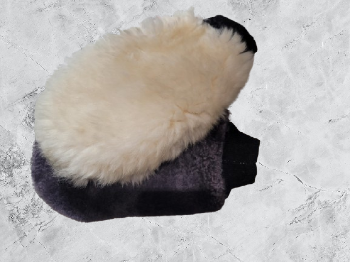 RĘKAWICA DO CZYSZCZENIA KONIA dla dorosłych